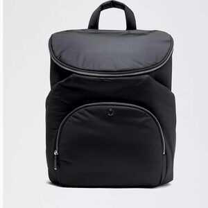 BNIB Lululemon New Parent Backpack 17L Black/Sheer Oak